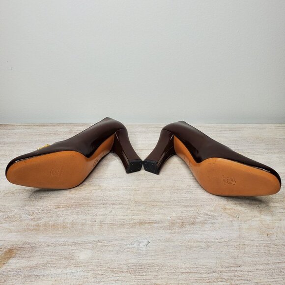 ST. JOHN Classic Brown Patent Heels w/Gold Hardware | Size: 8AA - Picture 6 of 9